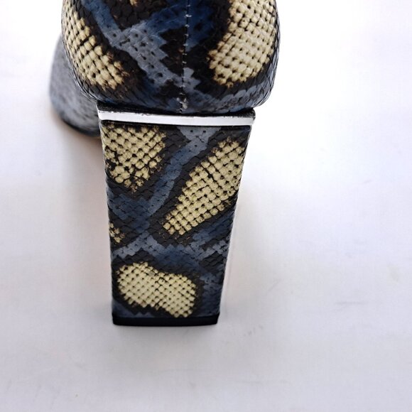 Gabrielle Union Metal Rand Heel Blue Shoes  -  Size 11 - Picture 10 of 13